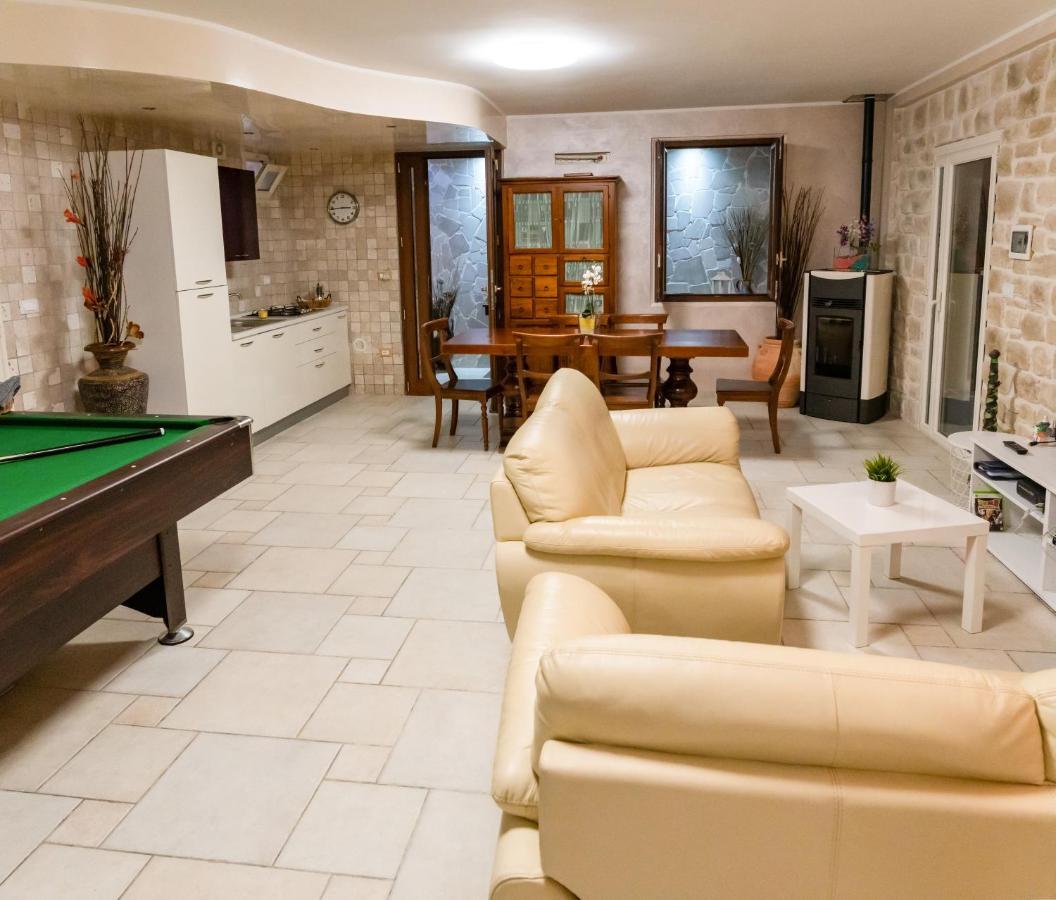 Villa Chanel Bellissima Villa Con Piscina Immersa Nella Valle D'Itria 奥斯图尼 外观 照片